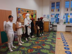 18.11.2022 – Chytří gurmáni v laboratoři Abrakadabra – Album - fotografie 57