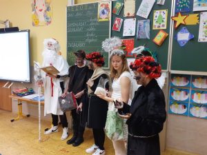 18.11.2022 – Chytří gurmáni v laboratoři Abrakadabra – Album - fotografie 64