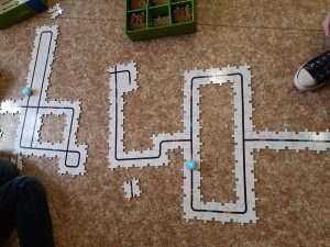 28.03.2023 – Informatika_IV.D (OzoBot) – Album - fotografie 13