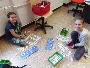 28.03.2023 – Informatika_IV.D (OzoBot) – Album - fotografie 15