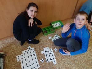 28.03.2023 – Informatika_IV.D (OzoBot) – Album - fotografie 25