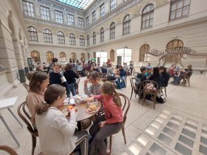 12.04.2023 – Barevné dny_4_ročníky – Album - fotografie 3