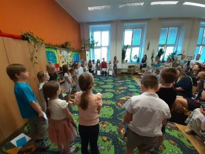 27.04.2023 – Hrabalova koťata – pěvecký sbor – Album - fotografie 57