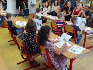 24.05.2024 – Pasování (1. třídy, PT) – Album - fotografie 59
