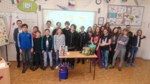 20.03.2017 – Zeměpisný workshop – karibské koktejly (7.ABC) – Album - fotografie 2