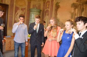 10.11.2015 – Svatba nanečisto (projekt 9.A + 9.B) – Album - fotografie 113