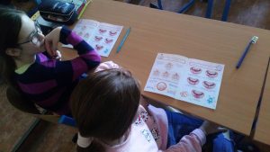 23.02.2018 – PÉČE O NAŠE ZUBY – workshop pro 5.C – Album - fotografie 8