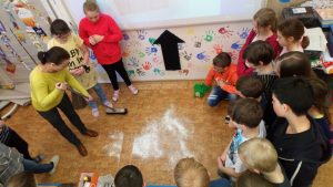 23.02.2018 – PÉČE O NAŠE ZUBY – workshop pro 5.C – Album - fotografie 18
