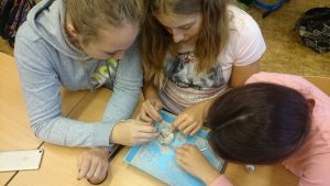 03.10.2016 – Team Teaching – pískovcová města (9.AB) – Album - fotografie 24