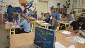 22.10.2015 – Team Teaching: Vzhůru do atmosféry (9.A + 9.B) – Album - fotografie 17