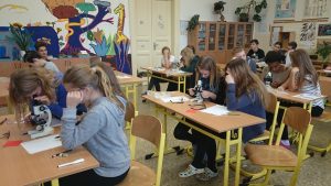 22.10.2015 – Team Teaching: Vzhůru do atmosféry (9.A + 9.B) – Album - fotografie 20