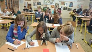 22.10.2015 – Team Teaching: Vzhůru do atmosféry (9.A + 9.B) – Album - fotografie 23