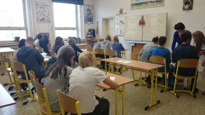 22.10.2015 – Team Teaching: Vzhůru do atmosféry (9.A + 9.B) – Album - fotografie 24