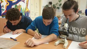 22.10.2015 – Team Teaching: Vzhůru do atmosféry (9.A + 9.B) – Album - fotografie 30