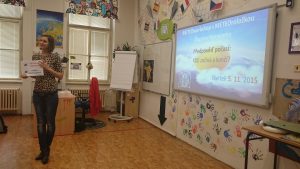 05.11.2015 – METEOworkshop s D. Honsovou (9.A + 9.B) – Album - fotografie 17