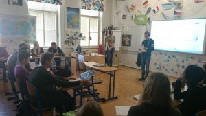 05.11.2015 – METEOworkshop s D. Honsovou (9.A + 9.B) – Album - fotografie 29