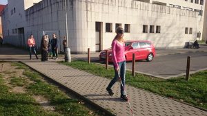 13.11.2015 – Nevidíme, neslyšíme, ale cítíme – workshop (8.B) – Album - fotografie 48