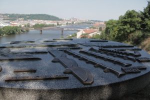 01.06.2017 – Tradiční procházka Prahou (9.AB) – Album - fotografie 7