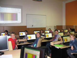 15.12.2015 – Nová PC učebna (budova Zenklova) – Album - fotografie 8