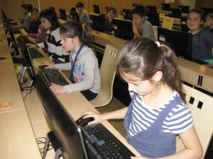 15.12.2015 – Nová PC učebna (budova Zenklova) – Album - fotografie 11