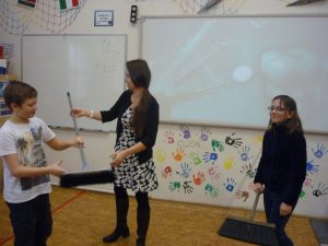 12.03.2015 – Workshop „Péče o zuby“ – přírodověda (5.B) – Album - fotografie 23