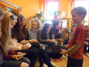 26.05.2015 – Philosophy for Children – zážitková výuka OSV (8.B) – Album - fotografie 3