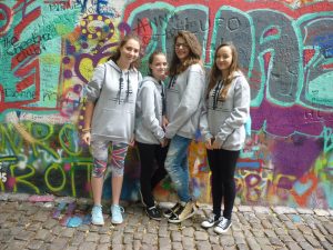 11.06.2015 – Procházka Prahou – ZE + OSV (9.B) – Album - fotografie 23