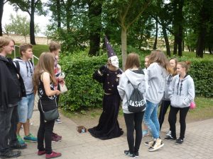 11.06.2015 – Procházka Prahou – ZE + OSV (9.B) – Album - fotografie 38