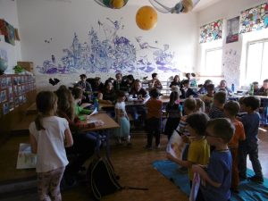 25.05.2017 – Filozofie pro děti (8.AB a děti MŠ Na Korábě) – Album - fotografie 9