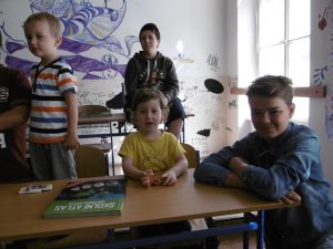 25.05.2017 – Filozofie pro děti (8.AB a děti MŠ Na Korábě) – Album - fotografie 38