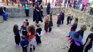 30.04.2018 – Škola v přírodě JEDLOVÁ (5.A + 5.C) – Album - fotografie 10